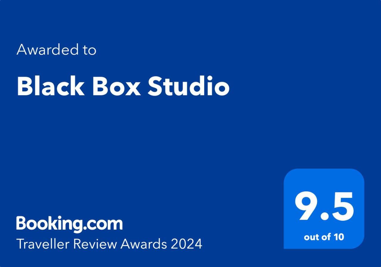 Black Box Studio Smolyan Extérieur photo